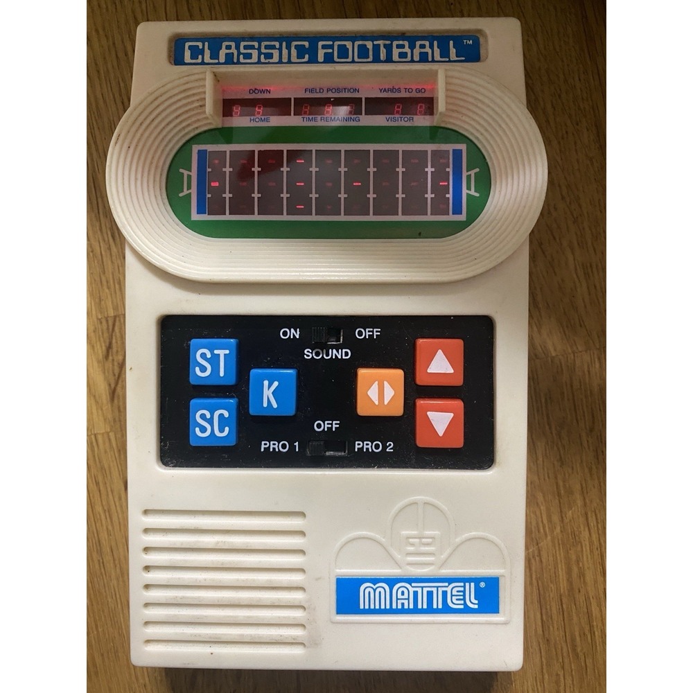 Mattel 2000 Radio Shack Classic Football Electronic Handheld Game 60-2710